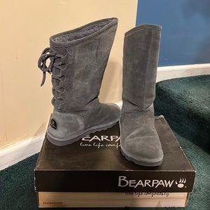 Bearpaw boots size 10
